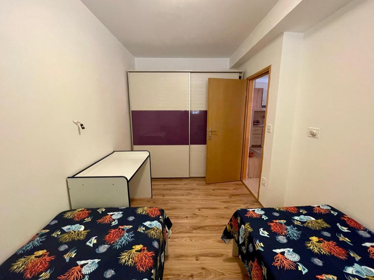 Lovro #1 & #2 Apartments Cres Εξωτερικό φωτογραφία