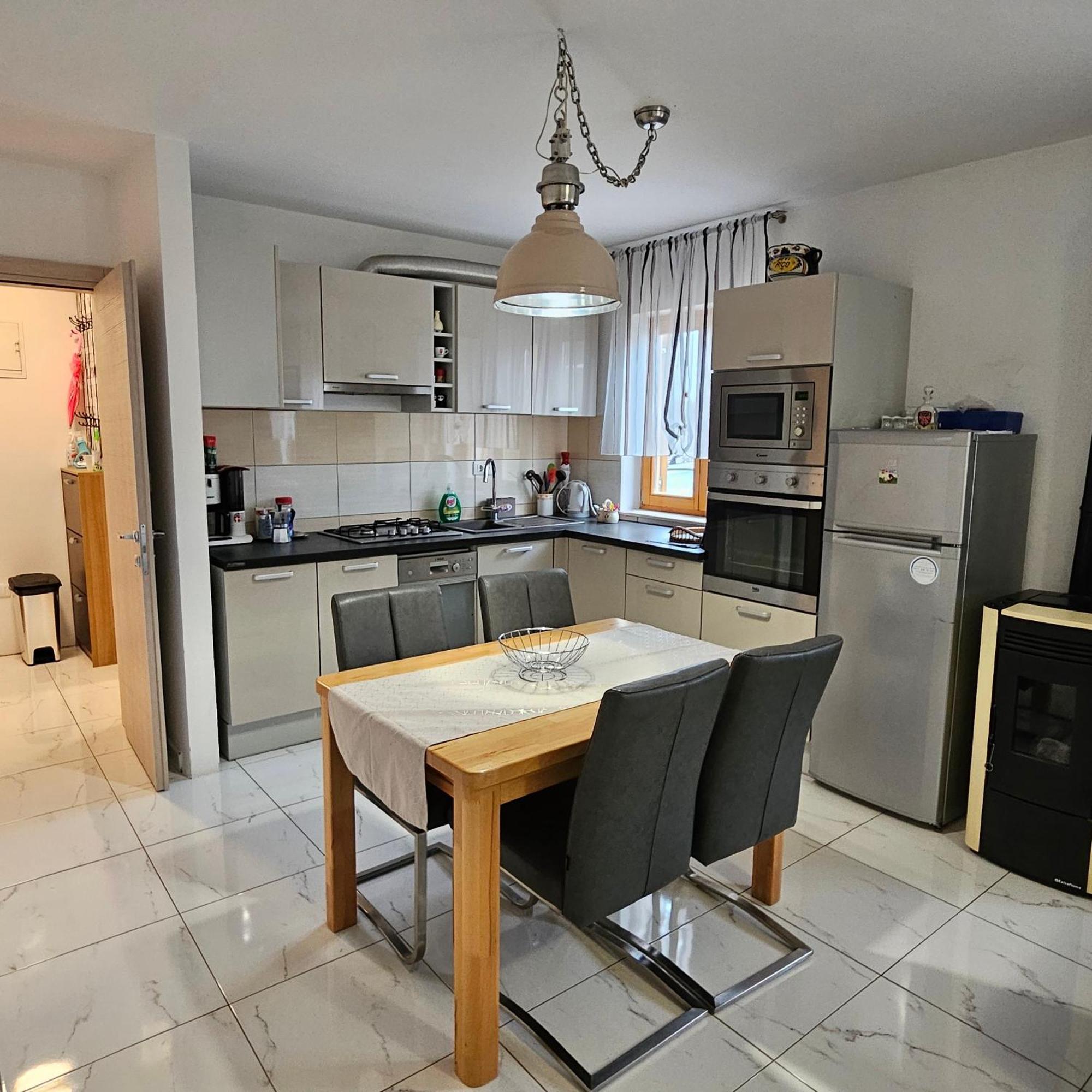 Lovro #1 & #2 Apartments Cres Εξωτερικό φωτογραφία